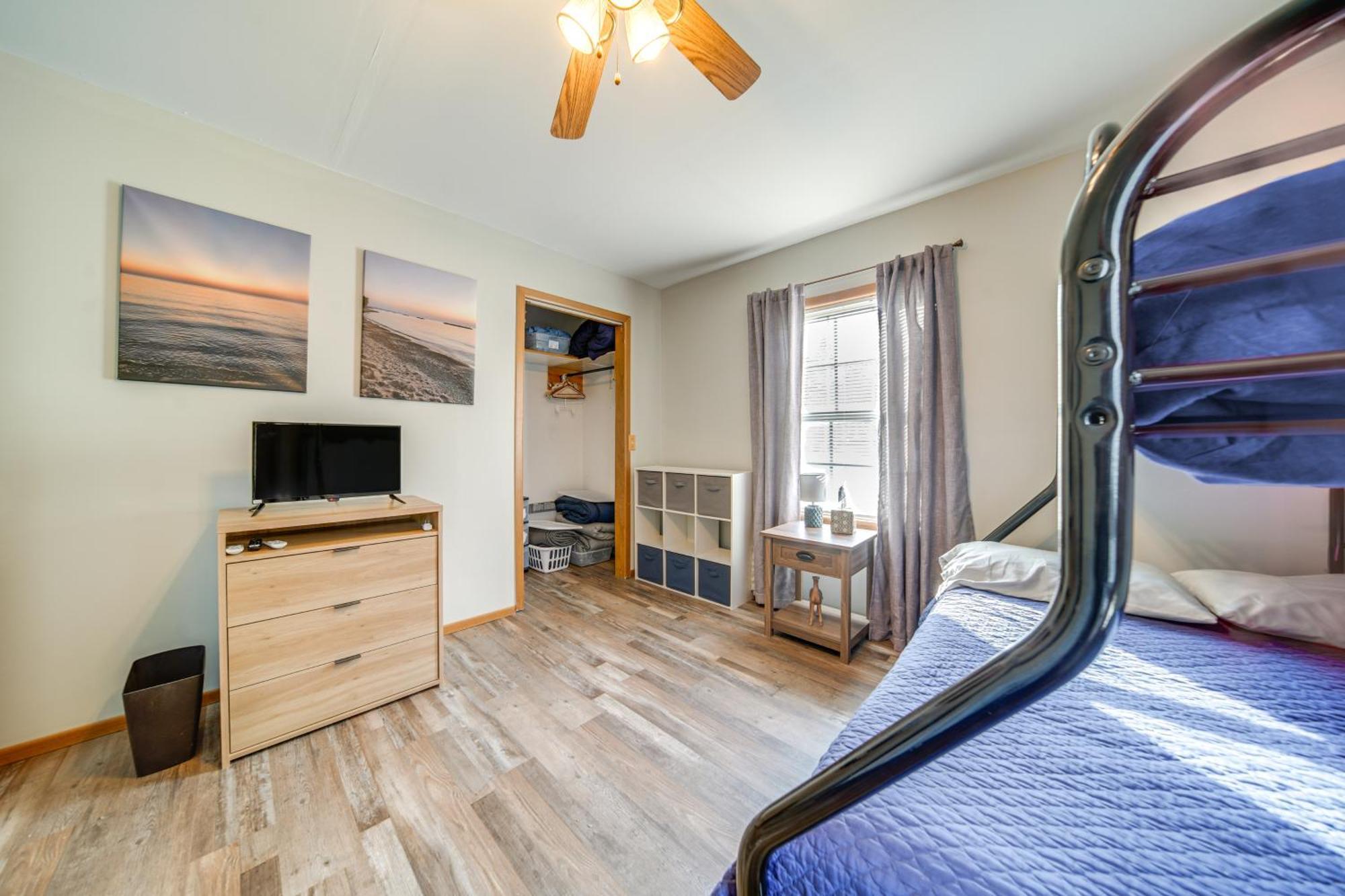 Family-Friendly Hideaway Near Presque Isle! Erie Exterior foto