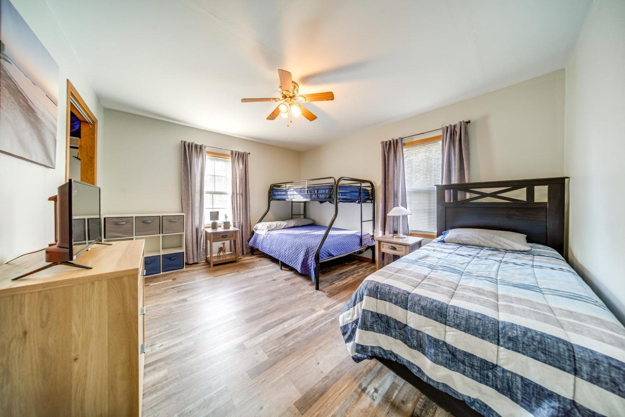 Family-Friendly Hideaway Near Presque Isle! Erie Exterior foto